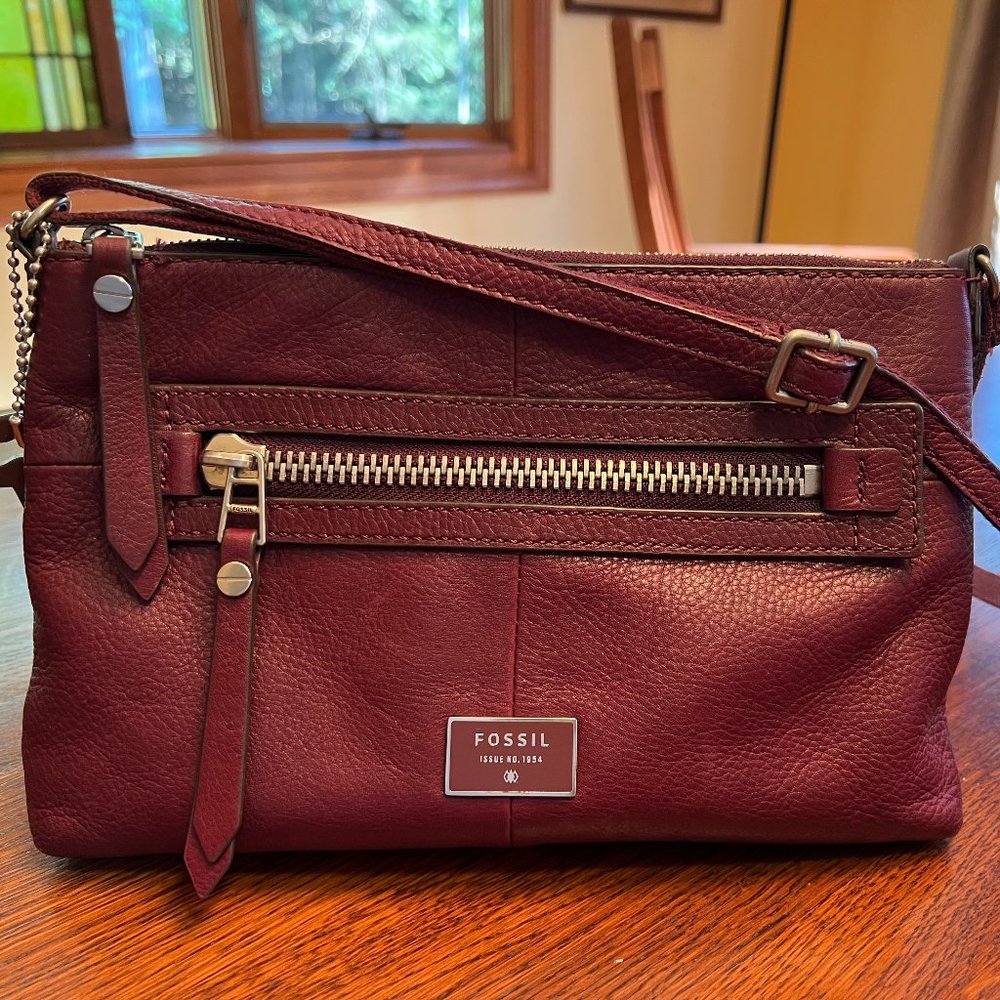 Vintage Leather Fossil Crossbody
